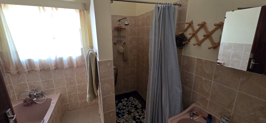 5 Bedroom Property for Sale in Hadison Park Northern Cape